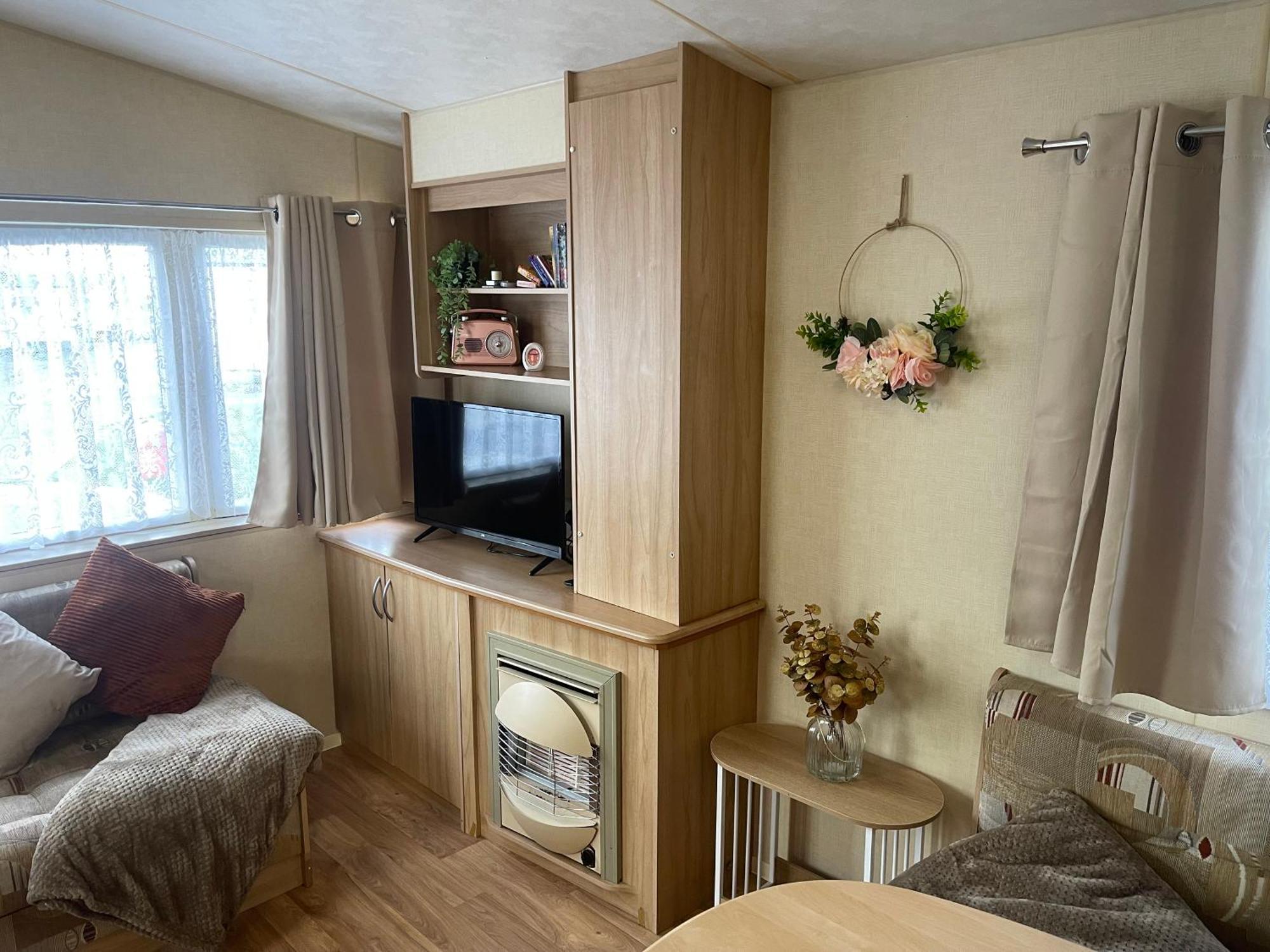 Sandlemere - 6 Berth, 3 Bedroom Caravan Tunstall  Zewnętrze zdjęcie